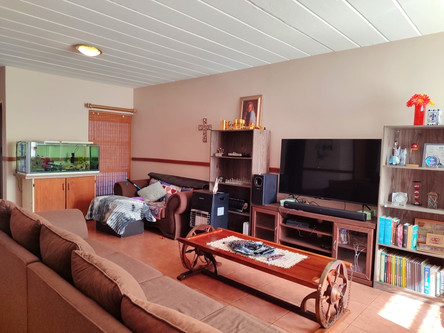 3 Bedroom Property for Sale in Flamwood North West